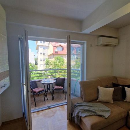 Kamche Lux Apartment Skopje Bagian luar foto