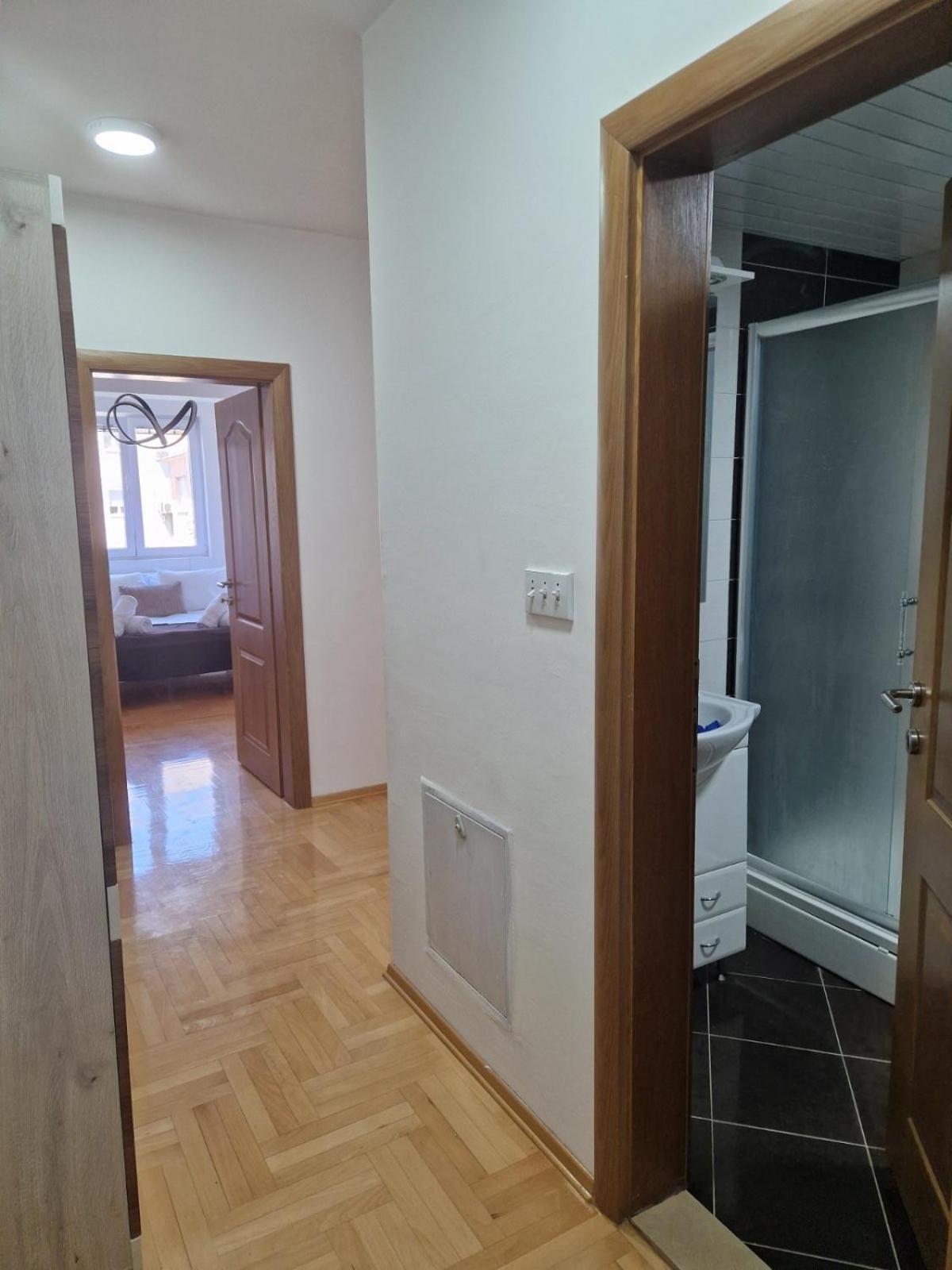 Kamche Lux Apartment Skopje Bagian luar foto