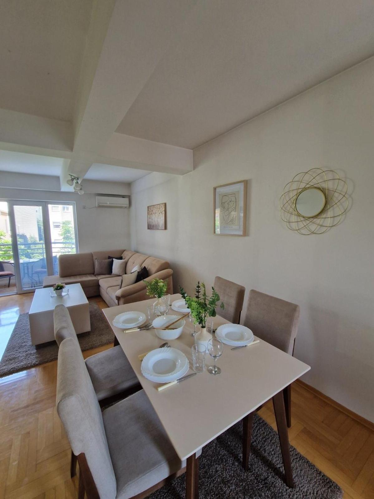 Kamche Lux Apartment Skopje Bagian luar foto