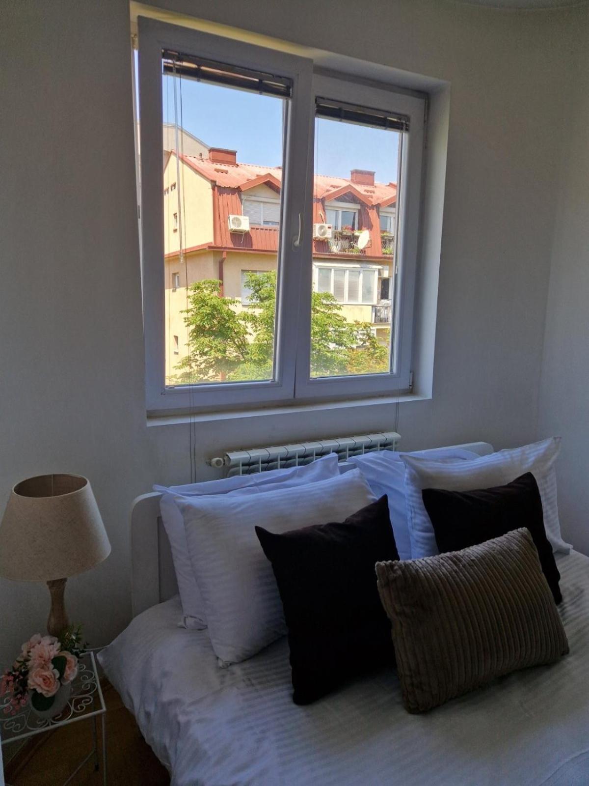 Kamche Lux Apartment Skopje Bagian luar foto